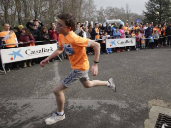 La cuarta edición de esta carrera, destinada a recaudar fondos para el cáncer infantil, contó con 2.006 inscritos