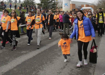 La cuarta edición de esta carrera, destinada a recaudar fondos para el cáncer infantil, contó con 2.006 inscritos