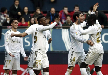 Galería de fotos del partido Osasuna-Real Madrid disputado en El Sadar y correspondiente a la jornada 23 de LaLiga Santander.