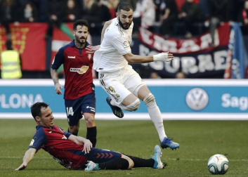 Galería de fotos del partido Osasuna-Real Madrid disputado en El Sadar y correspondiente a la jornada 23 de LaLiga Santander.