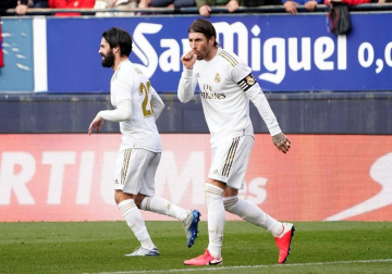 Galería de fotos del partido Osasuna-Real Madrid disputado en El Sadar y correspondiente a la jornada 23 de LaLiga Santander.