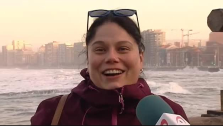 VÍDEO | Los coletazos de Ciara dejan olas espectaculares en el Cantábrico
