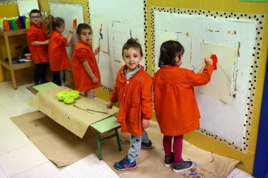 Alumnado del CP Camino de Santiago de Zizur Mayor durante una jornada lectiva.