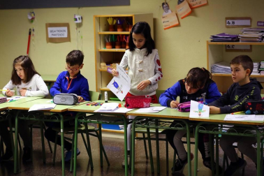 Alumnado del CP Camino de Santiago de Zizur Mayor durante una jornada lectiva.