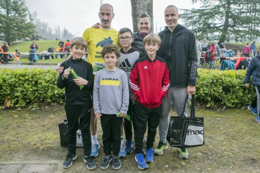 Más de dos mil personas se reunieron el domingo 9 de febrero en el campus de la Universidad de Navarra para participar en la IV Carrera de los valientes, una iniciativa deportiva y solidaria con la que se han recogido fondos para la investigación y el tratamiento del cáncer infantil.
