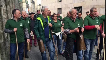 Vídeo | Encierro simulado con tractores en Pamplona (III)