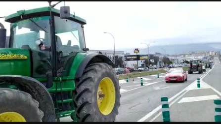 Vídeo | Llegada de tractores por Noáin