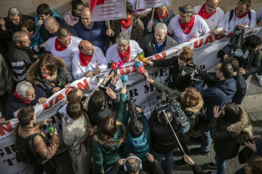 Imágenes de los tractores para la protesta agraria con tractores en Pamplona.