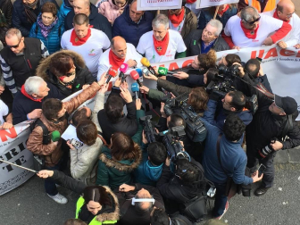 Imágenes de los tractores para la protesta agraria con tractores en Navarra.