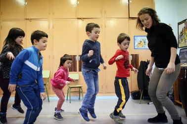 Galería de fotos de la Escuela de Música Orreaga nació a mediados de los 80 en Aezkoa y hoy, en sus cinco sedes de Garralda, Espinal, Zubiri, Olloki y Artica, aglutina a 634 alumnos.