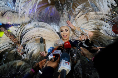 Modelos y candidatas al título del certamen celebrado el viernes 21 de febrero con MInerva Hernández como vencedora gracias a su propuestas 'Vida'.