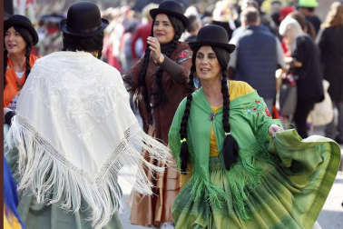 Galería de fotos del desfile de Carnaval celebrado el sábado 22 de febrero en Elizondo