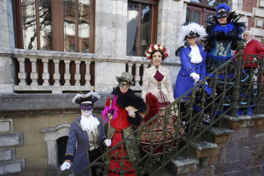 Galería de fotos del desfile de Carnaval celebrado el sábado 22 de febrero en Elizondo