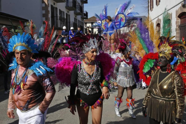 Galería de fotos del desfile de Carnaval celebrado el sábado 22 de febrero en Elizondo