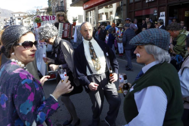 Galería de fotos del desfile de Carnaval celebrado el sábado 22 de febrero en Elizondo