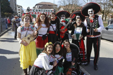 Galería de fotos del desfile de Carnaval celebrado el sábado 22 de febrero en Elizondo