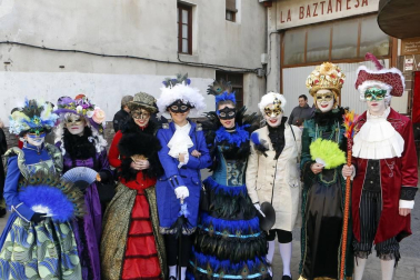 Galería de fotos del desfile de Carnaval celebrado el sábado 22 de febrero en Elizondo