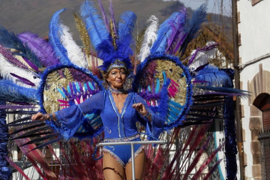 Galería de fotos del desfile de Carnaval celebrado el sábado 22 de febrero en Elizondo