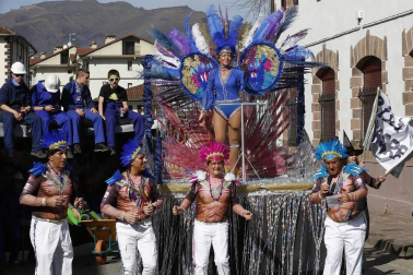 Galería de fotos del desfile de Carnaval celebrado el sábado 22 de febrero en Elizondo