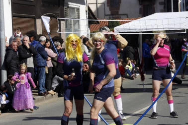 Galería de fotos del desfile de Carnaval celebrado el sábado 22 de febrero en Elizondo
