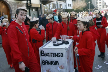 Galería de fotos del desfile de Carnaval celebrado el sábado 22 de febrero en Elizondo