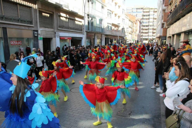 Galería de fotos del Carnaval celebrado el domingo 23 de febrero en Tudela