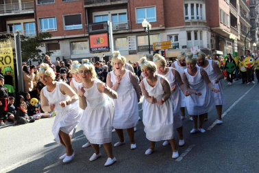Galería de fotos del Carnaval celebrado el domingo 23 de febrero en Tudela