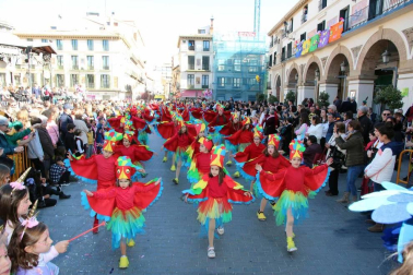 Galería de fotos del Carnaval celebrado el domingo 23 de febrero en Tudela