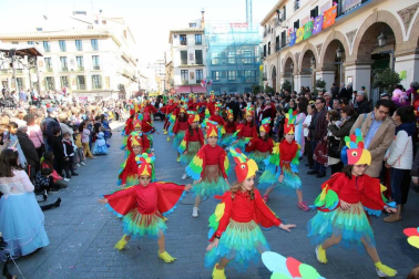 Galería de fotos del Carnaval celebrado el domingo 23 de febrero en Tudela
