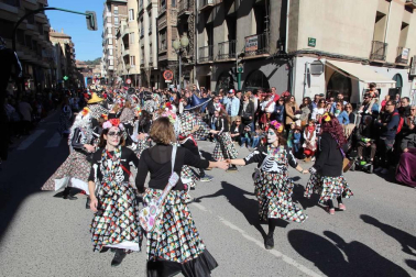 Galería de fotos del Carnaval celebrado el domingo 23 de febrero en Tudela