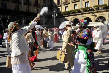 Galería de fotos del Carnaval celebrado el domingo 23 de febrero en Tafalla