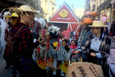 Galería de fotos del Carnaval celebrado el domingo 23 de febrero en Tafalla