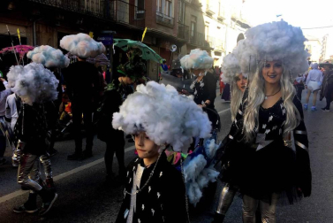 Galería de fotos del Carnaval celebrado el domingo 23 de febrero en Tafalla