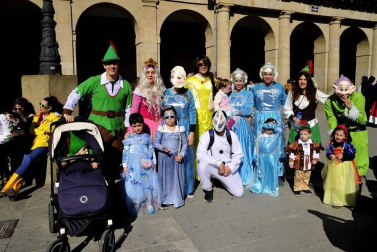 Galería de fotos del Carnaval celebrado el domingo 23 de febrero en Tafalla