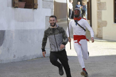 Galería de fotos del Carnaval celebrado el domingo 23 de febrero en Unanu