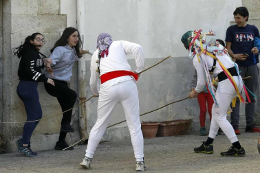 Galería de fotos del Carnaval celebrado el domingo 23 de febrero en Unanu