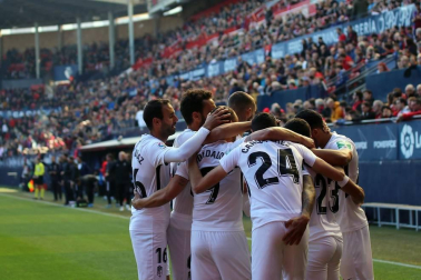 Imágenes del encuentro correspondiente a la Jornada 25 de LaLiga Santander disputado en el estadio de El Sadar.