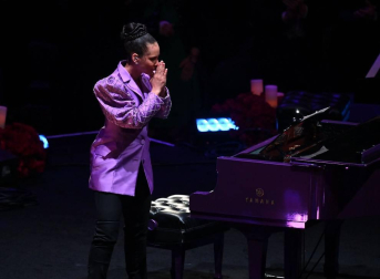 Beyoncé, Alicia Keys y Christina Aguilera rinden tributo a Kobe Bryant