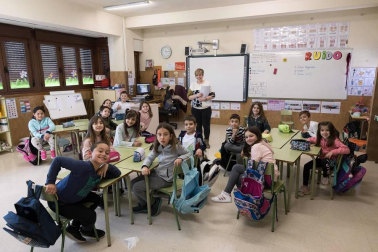 Alumnos del CP Santos Justo y Pastor de Fustiñana durante una jornada lectiva.