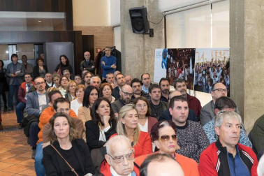 Más de un centenar de representantes de la sociedad ribera han asistido este jueves a la celebración de los 20 años de la Edición de La Ribera de Diario de Navarra, en un acto que ha tenido lugar en Tudela.