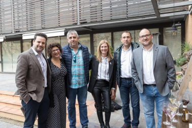 Más de un centenar de representantes de la sociedad ribera han asistido este jueves a la celebración de los 20 años de la Edición de La Ribera de Diario de Navarra, en un acto que ha tenido lugar en Tudela.