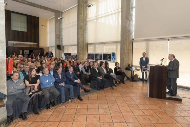 Más de un centenar de representantes de la sociedad ribera han asistido este jueves a la celebración de los 20 años de la Edición de La Ribera de Diario de Navarra, en un acto que ha tenido lugar en Tudela.