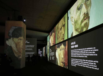 La Sala de la Muralla de Baluarte acoge desde este sábado una muestra multisensorial en la que cobrará vida la obra del artista holandés gracias a las imágenes, luces y sonidos que acompañarán al espectador en un viaje por las etapas pictóricas de Van Gogh.