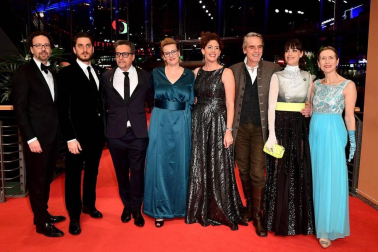 Fotografías de la alfombra roja y de la entrega de premios de la 70ª edición de la Berlinale, que ha otorgado el Oso de Oro a la película iraní 'There is no Evil'.
