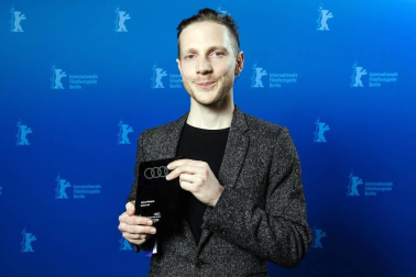 Fotografías de la alfombra roja y de la entrega de premios de la 70ª edición de la Berlinale, que ha otorgado el Oso de Oro a la película iraní 'There is no Evil'.