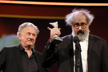 Fotografías de la alfombra roja y de la entrega de premios de la 70ª edición de la Berlinale, que ha otorgado el Oso de Oro a la película iraní 'There is no Evil'.