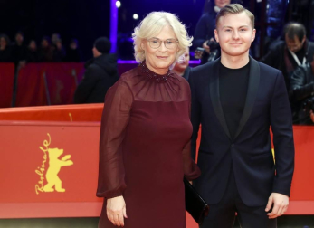Fotografías de la alfombra roja y de la entrega de premios de la 70ª edición de la Berlinale, que ha otorgado el Oso de Oro a la película iraní 'There is no Evil'.
