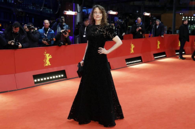 Fotografías de la alfombra roja y de la entrega de premios de la 70ª edición de la Berlinale, que ha otorgado el Oso de Oro a la película iraní 'There is no Evil'.
