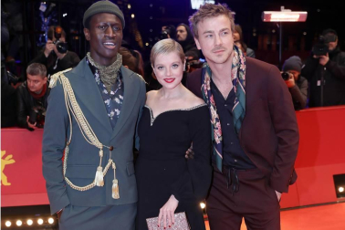 Fotografías de la alfombra roja y de la entrega de premios de la 70ª edición de la Berlinale, que ha otorgado el Oso de Oro a la película iraní 'There is no Evil'.