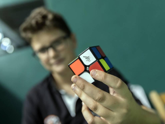 El XV Campeonato de España de Speedcubing tuvo lugar en el frontón de labrit, con 148 jugadores inscritos.